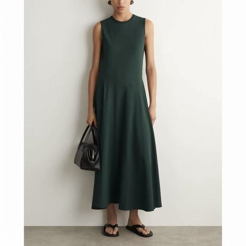 CS-style women's clothing, standard fit, three-dimensional knitted mid-length dress, new autumn 2026 product 1346280001
