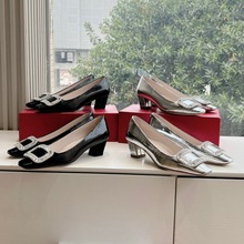 �߶�Ʒ�|2025�紺�¿���Ƥ���^ˮ荷��۸߸�Ь�ָ����|СƤЬŮ