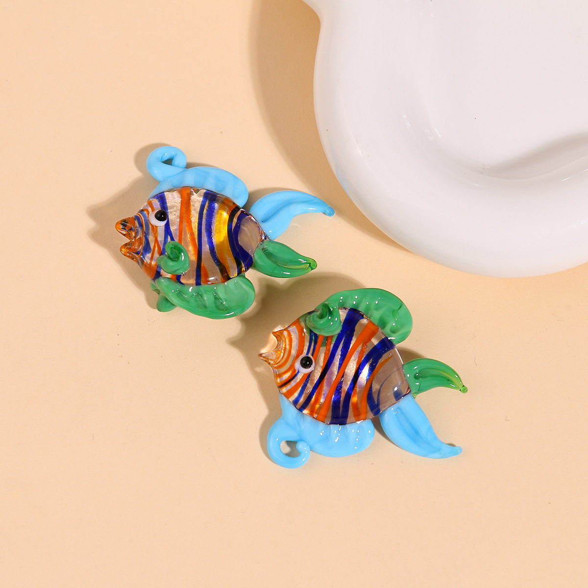 17g Weight Pendant Jewelry Making Type 35MM Jewelry Making Size DIY Jewelry Accessories Classification 1 Piece Quantity glass Material Fish Pattern All Seasons Season IG Style Style 1 Piece 35MM Glass Fish Pendant 7