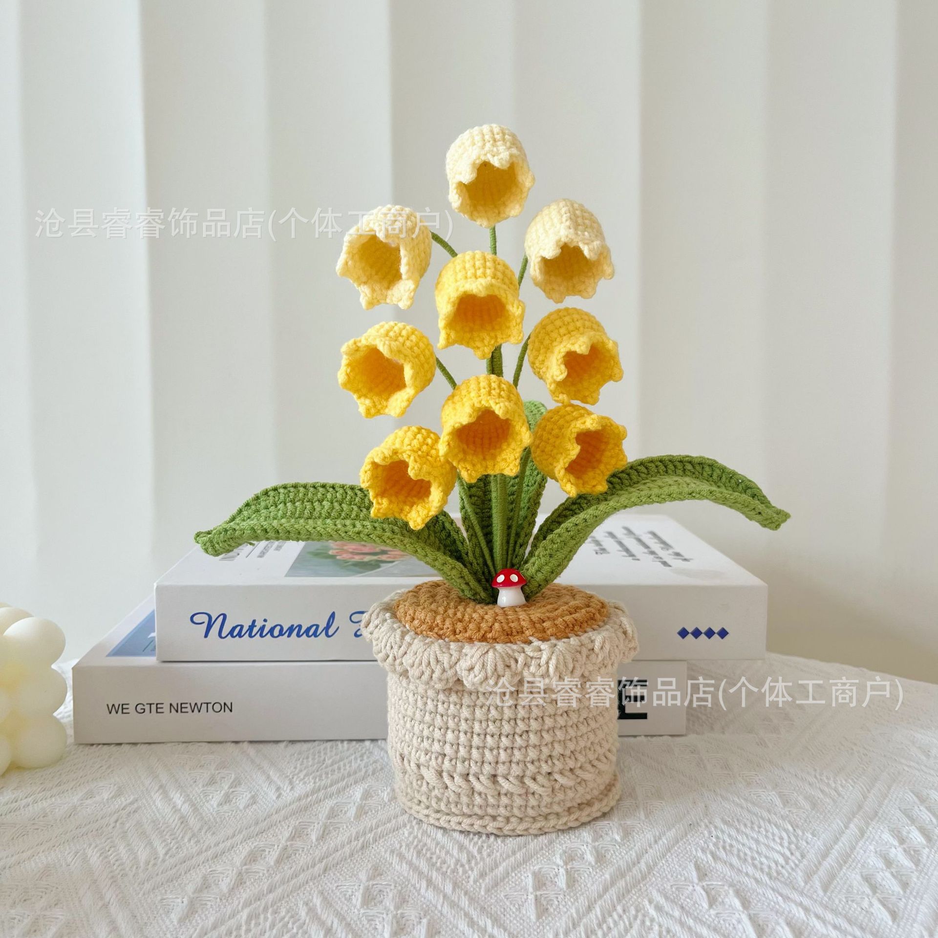 Flores artificiales transfronterizas, productos terminados de Amazon, adornos de lirio de los valles hechos a mano, rosas tejidas con hilo, adornos de bonsái para escritorio