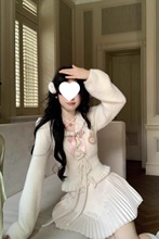 软妹蝴蝶结边糯米杏上衣+百褶裙2024秋季新款甜美可爱套装女