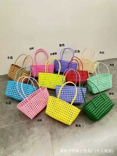 2025 Summer New Hollow Food Basket Bag Fashionable All-match Seaside Holiday Handbag Korean Niche Shoulder Bag