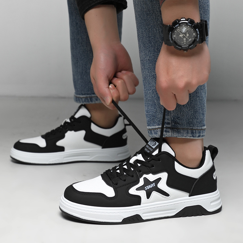 Zapatos de hombre de otoño nuevo estilo, deportes y ocio para jóvenes, zapatillas de deporte pequeñas y blancas, estudiantes de secundaria transfronteriza, zapatos de moda PU al por mayor