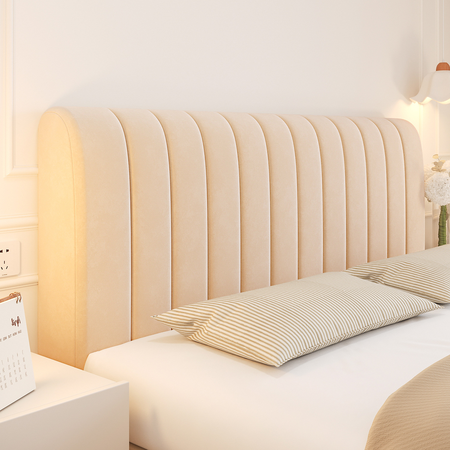 Hielo látex cubierta de cabecera de cama de madera respaldo engrosado paquete blando todo incluido transformación general cubierta a prueba de polvo 2025 nuevo verano