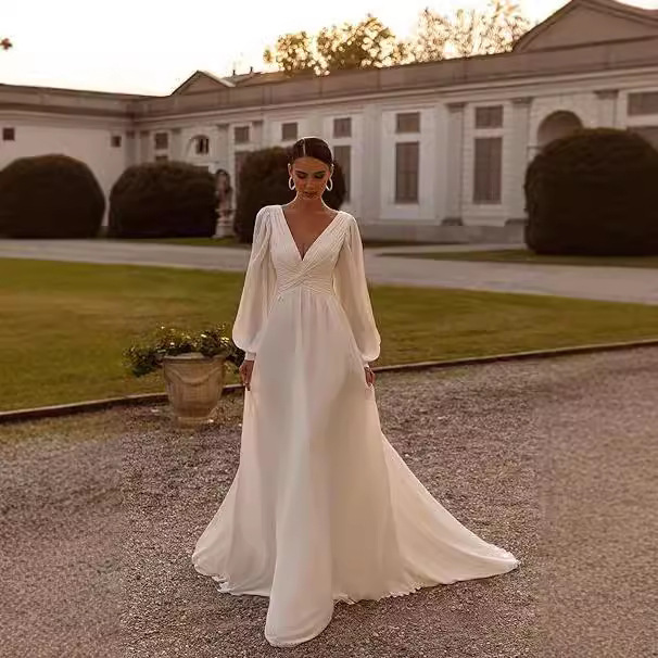 Aliexpress New V Neck Long-Sleeved Light Wedding Dress European and American Bride Travel Photo Outing Veil Small Tail White Dress