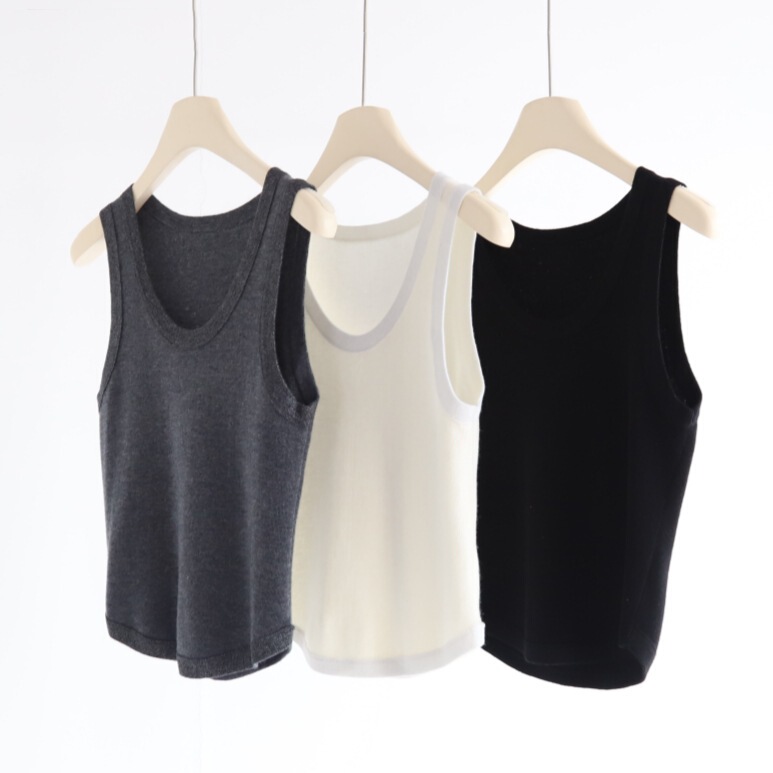 33 Wool Blended Glitter Wool Knitted Vest Women's U-Neck Short Curved Hem Slimming Look Inner Sleeveless Vest