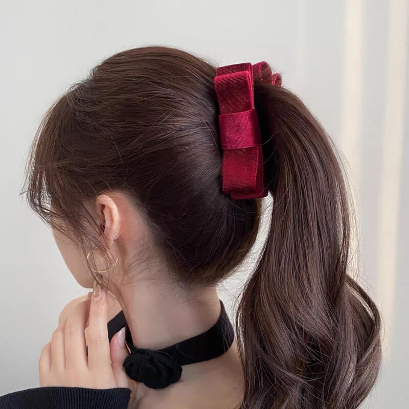 Banana Clip! Upgraded Quality, Same Style as Xiaohongshu · Korean-Style Sweet Velvet Banana Clip with Double-Layer Bow Hairpin Hair Accessory Banana Clip! Upgraded Quality, Same Style as Xiaohongshu · Korean-Style Sweet Velvet Banana Clip with Double-Layer Bow Hairpin Hair Accessory
