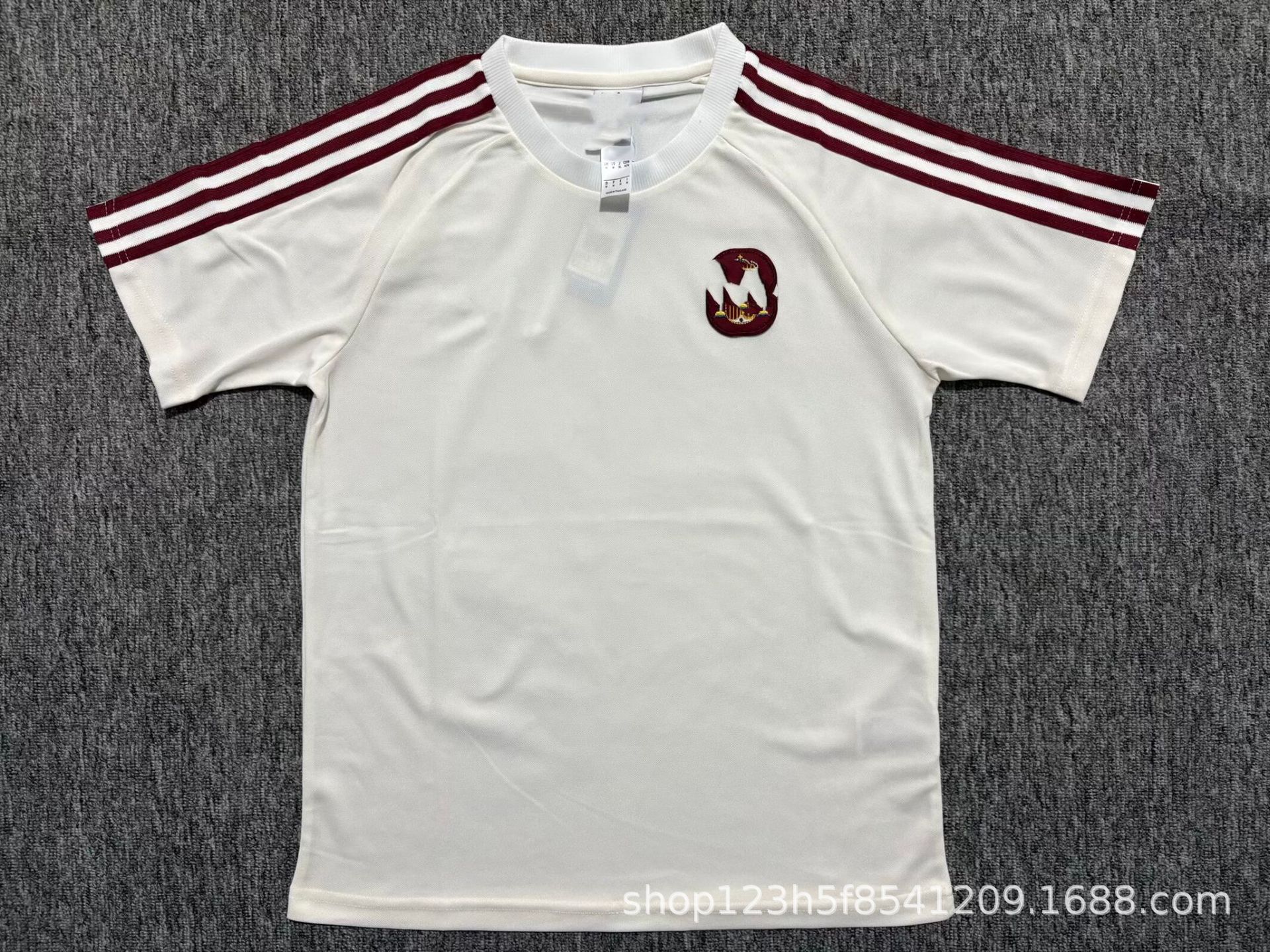 2627 temporada París Arsenal Real Madrid Barcelona Nueva camiseta Manchester City Japón Juve España Holanda Benfica