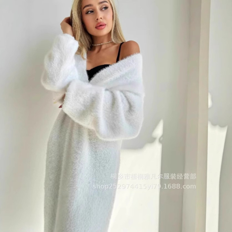 V-neck Imitation Mink Cashmere Sweater Cardigan Women's Autumn and Winter New Thickened Elegant Long Loose Lazy Style Knitted Jacket V-neck Imitation Mink Cashmere Sweater Cardigan Women's Autumn and Winter New Thickened Elegant Long Loose Lazy Style Knitted Jacket