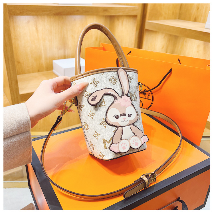 Fashion bucket bag for women 2023 spring new versatile cute rabbit bag high-end casual shoulder crossbody bag_voghion.com