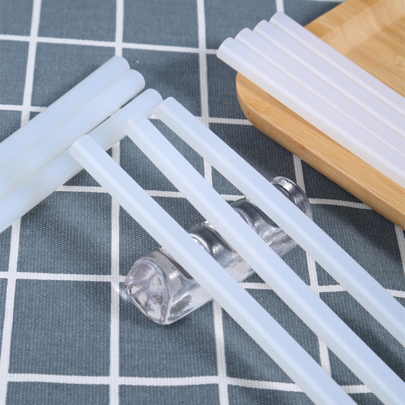 Wholesale Hot Melt Adhesive Manufacturer Direct Sales High Adhesion Translucent White Hot Melt Glue Gun Sticks 7/11mm Glue Sticks for Distribution