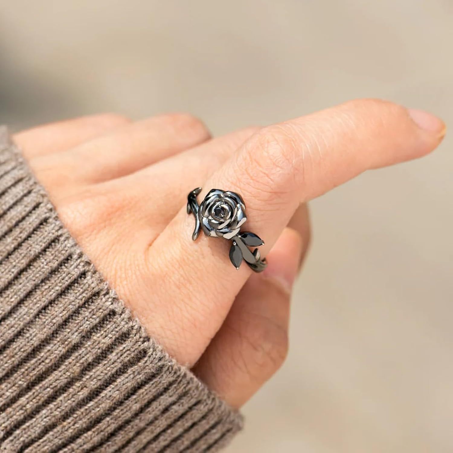 925 Sterling Silver, Sterling Silver Material Rose, Eye, Horse Pattern 1 Piece 925 Sterling Silver Sterling Silver Rose Eye Horse Rings