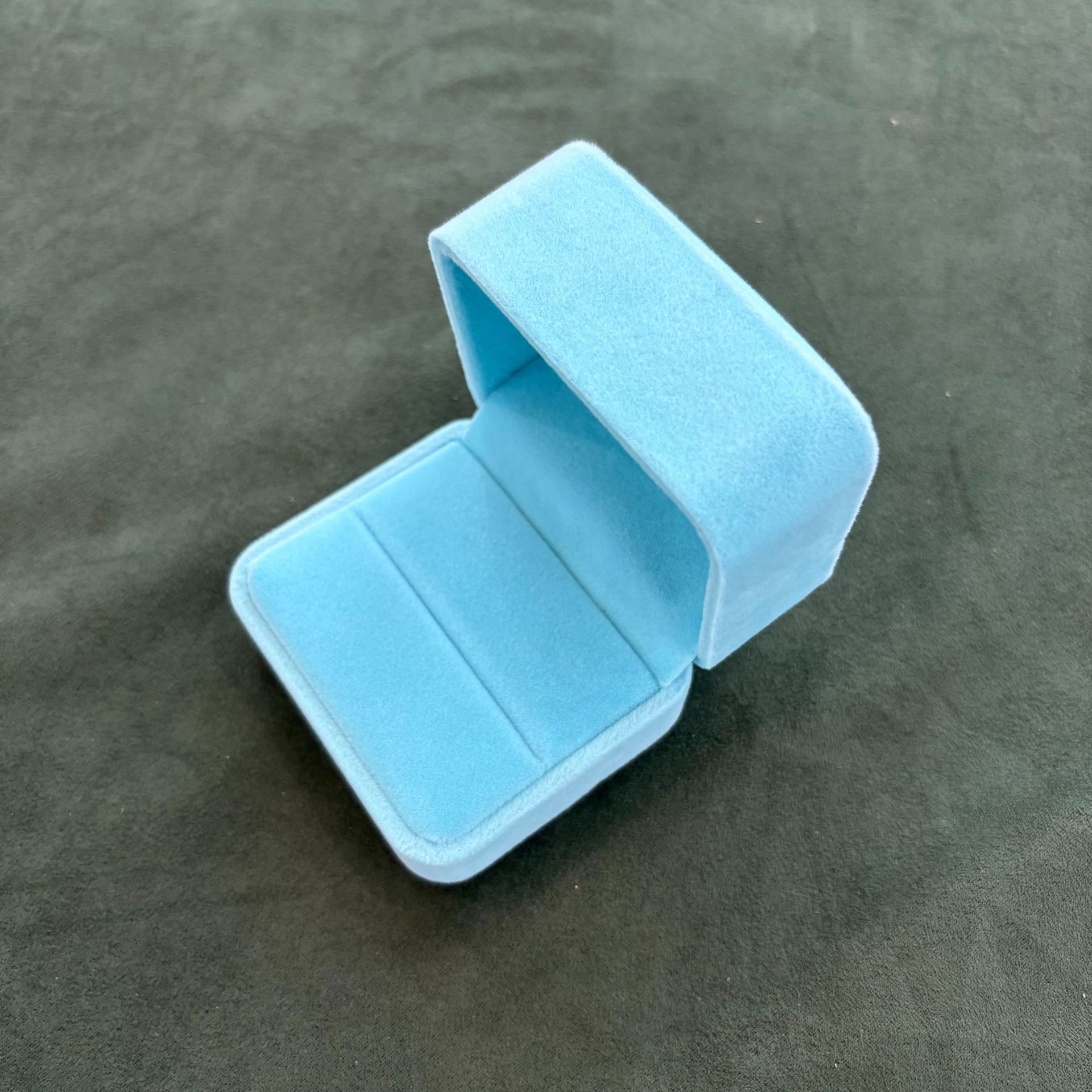 Modelo de franela - caja de anillo azul tiffany; Caja de joyería Pu-2