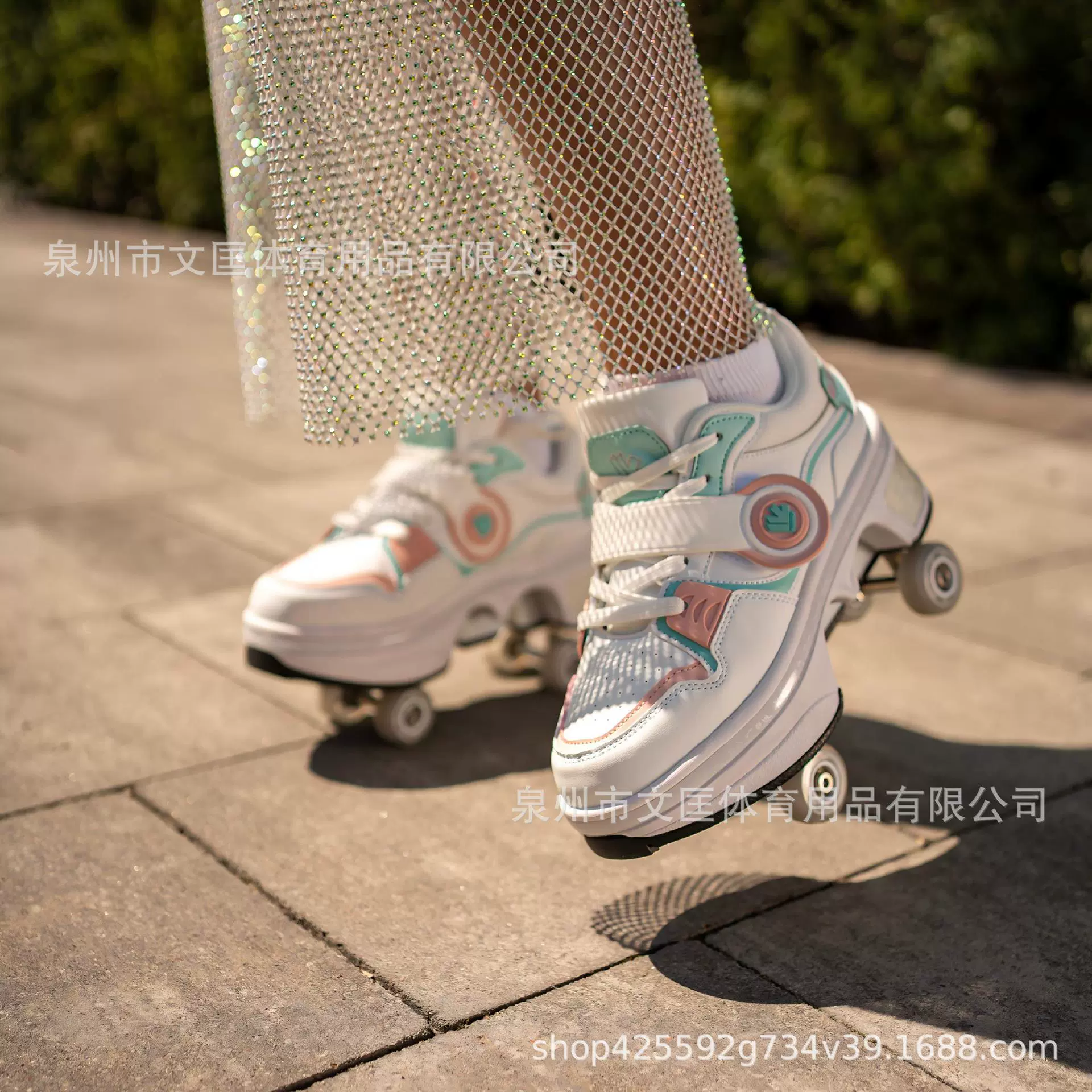 Роликовые кроссовки кросс-бордер горячие новинки Heelys четырехколесные выдвижные производство роликовые коньки