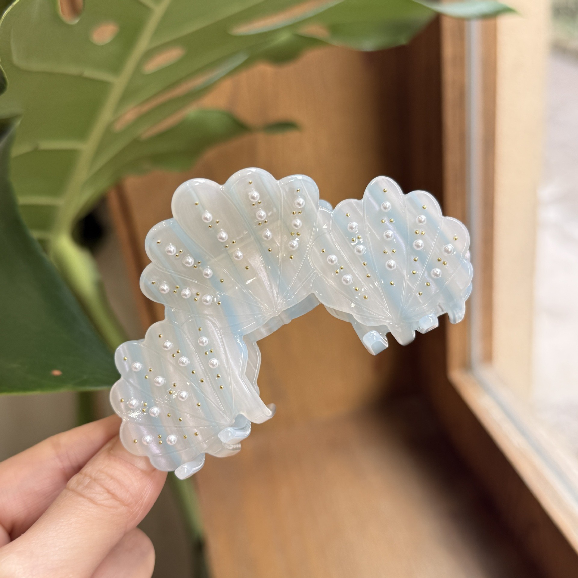 All Seasons Season Women's Gender Vacation Sweet Women's Shell Acetic Acid Sheets Pearl Hair Claws