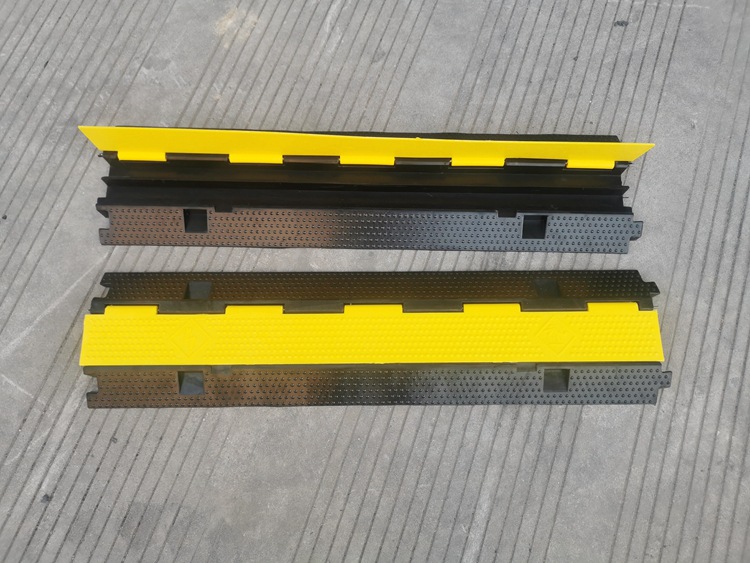 52337f9df4bd0a3926de2e4bc51c63