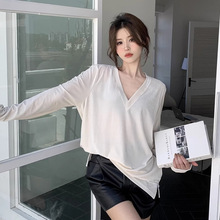 跨境新款早秋金丝绒长袖T恤女秋冬感宽松中长款内搭打底衫v领上衣