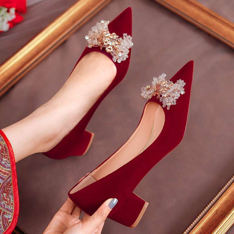 Red High-Heeled Shoes for Women with Fat Feet, Wide Wedding Shoes, Pointed-Toe Flats, Thick-Heeled Crystal Shoes, Toast Shoes, Large Sizes 41 to 42