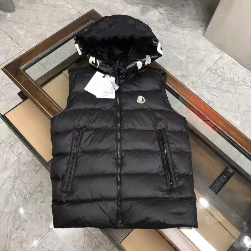Autumn and Winter 26 Moncler Stand Collar Letter Print Hooded Vest Moncler Correct Version down Warm Vest High-End