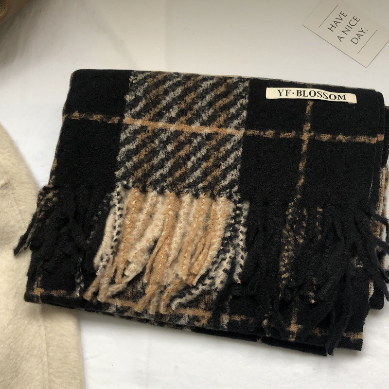Women's Cashmere Scarf In Retro Blue Thousand Bird Grid Pattern_voghion.com