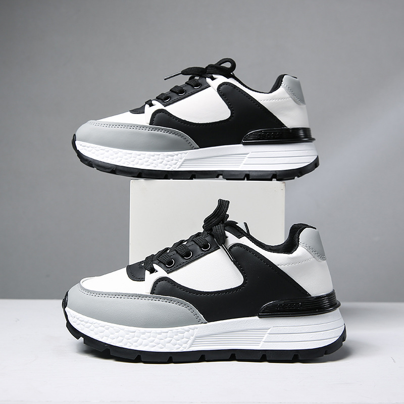 Zapatos deportivos de mujer 2025 nuevos zapatos de viaje de primavera y verano ligeros versátiles zapatos blancos ligeros zapatos de correr casuales