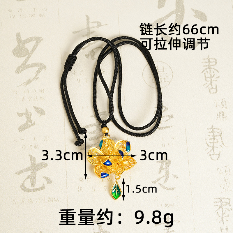 Antiguo oro de oro de lujo ligero de Vietnam nuevos productos de alta calidad flores hueco goteo de aceite de esmalte collar de hoja de color mujer fábrica al por mayor