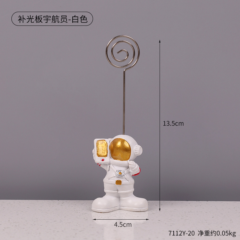 Creative three-dimensional mini astronaut spaceman business card holder desktop photo holder desktop small ornaments resin crafts