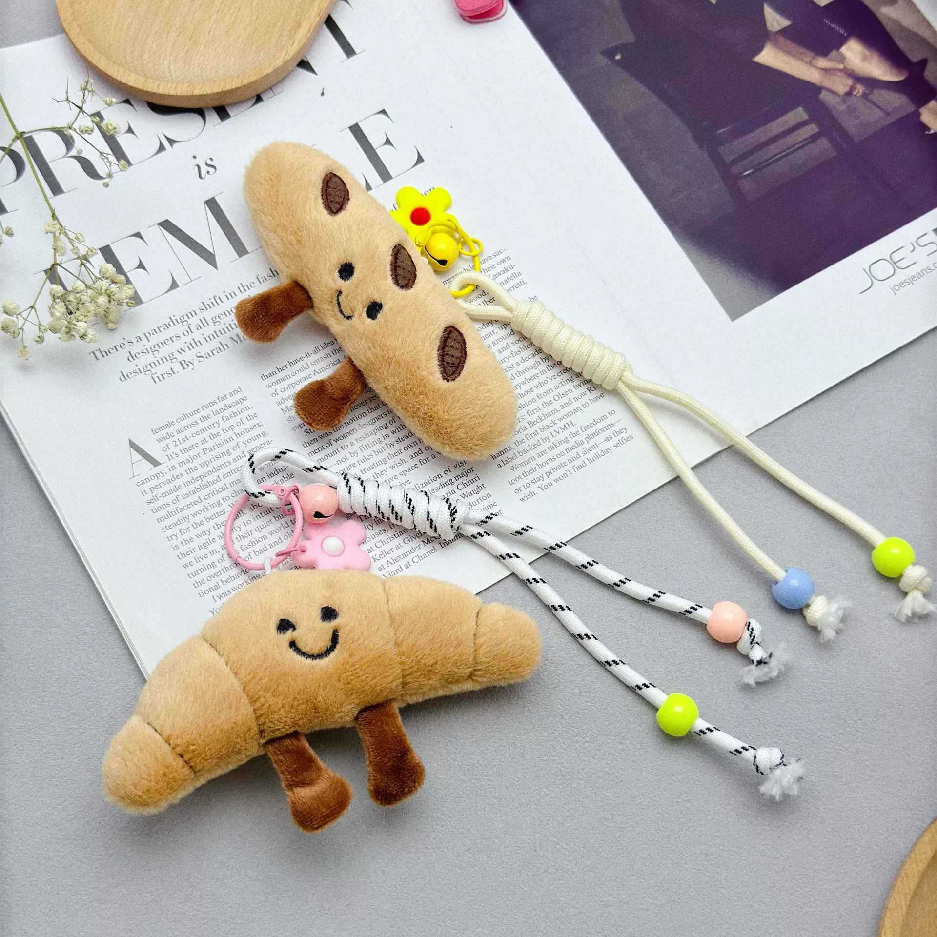 Детский мультяшный плюшевый брелок-кулон, милый кулон-кукла-круассан, плетеная веревка, оптовая продажа