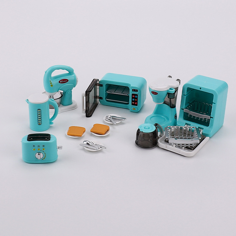 子供のままごとのおもちゃのdiyは手作りのミニを詰めて家電の模型の子供の家の部品の工場をシミュレーションしてカスタマイズします。|undefined