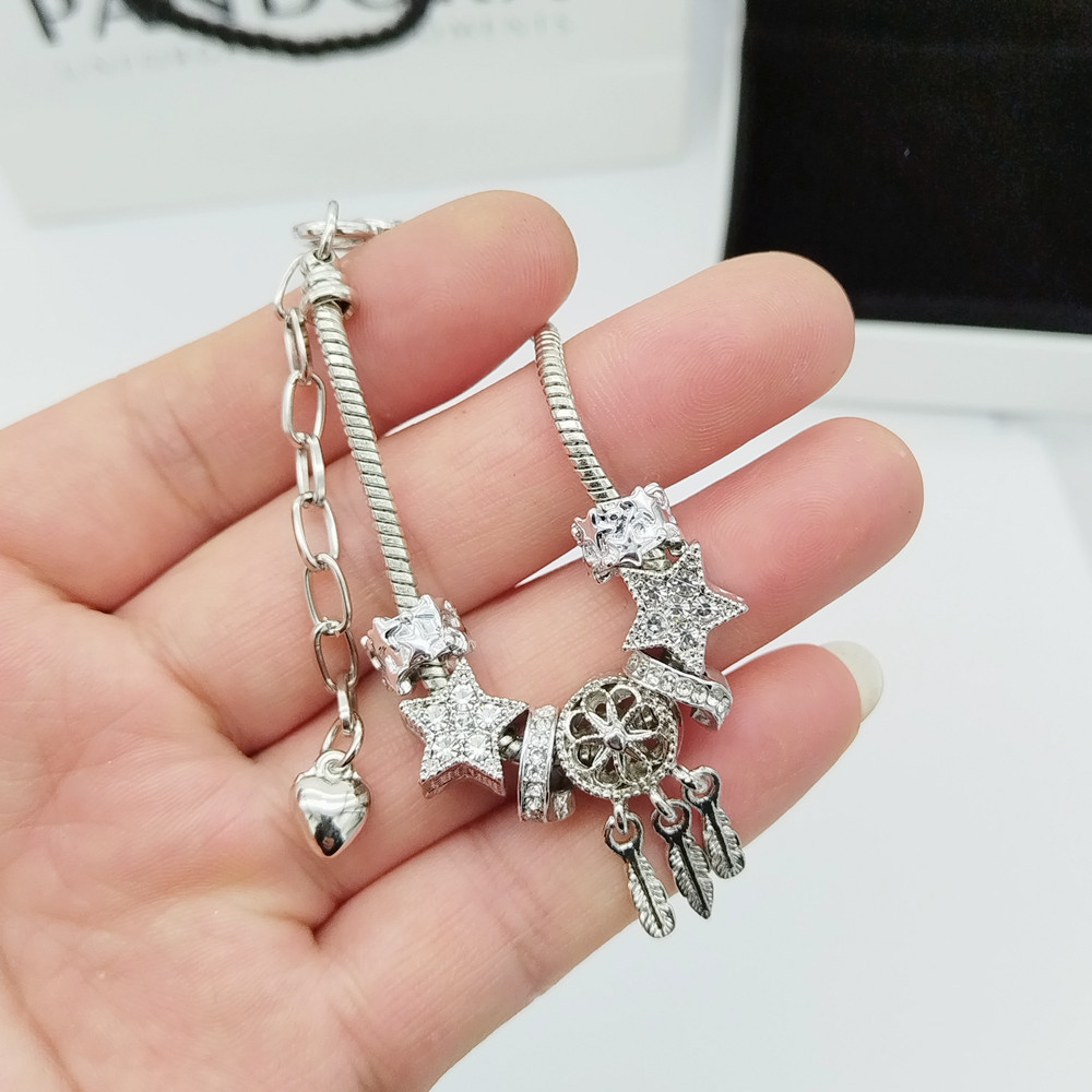Geometric, Heart Shape Pattern Simple Style Geometric Heart Shape Alloy Wholesale Bracelets
