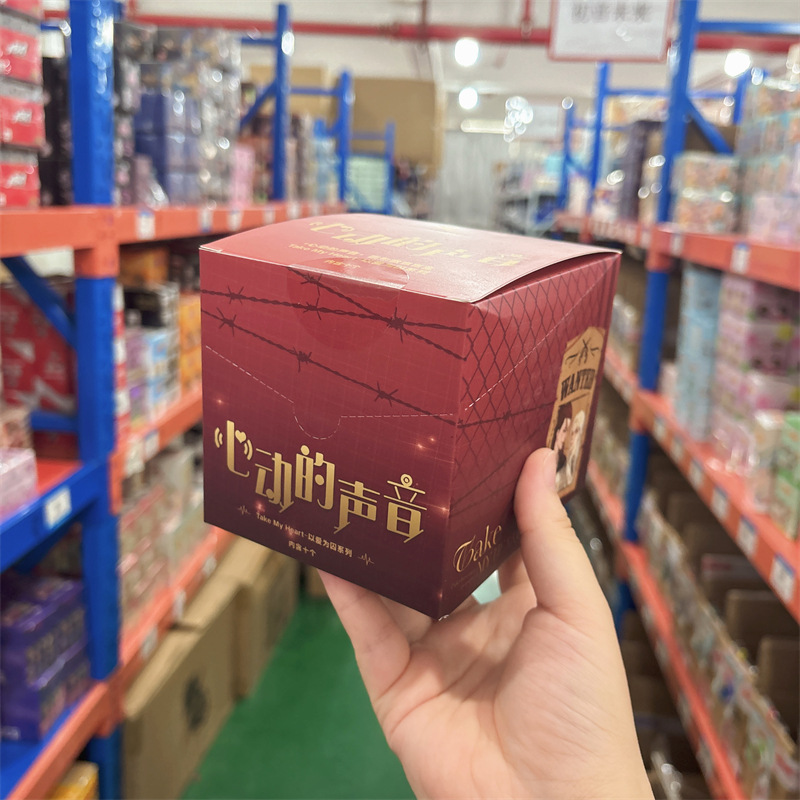 正規認定国谷バッジブラインドドローアニメ国谷二次元周辺機器トレンディバーホットドアIPコレクション卸売