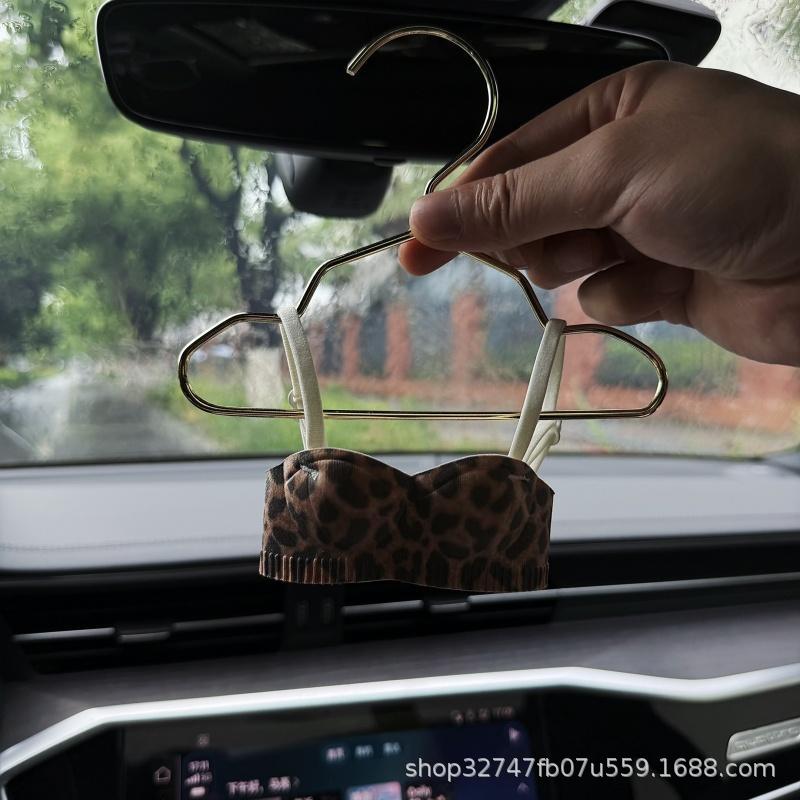 Mini Fashionable Ultra-Small Stylish Cute Car Hanging Ornament Creative Bra-Style Decoration Personalized Car Interior Decoration Piece