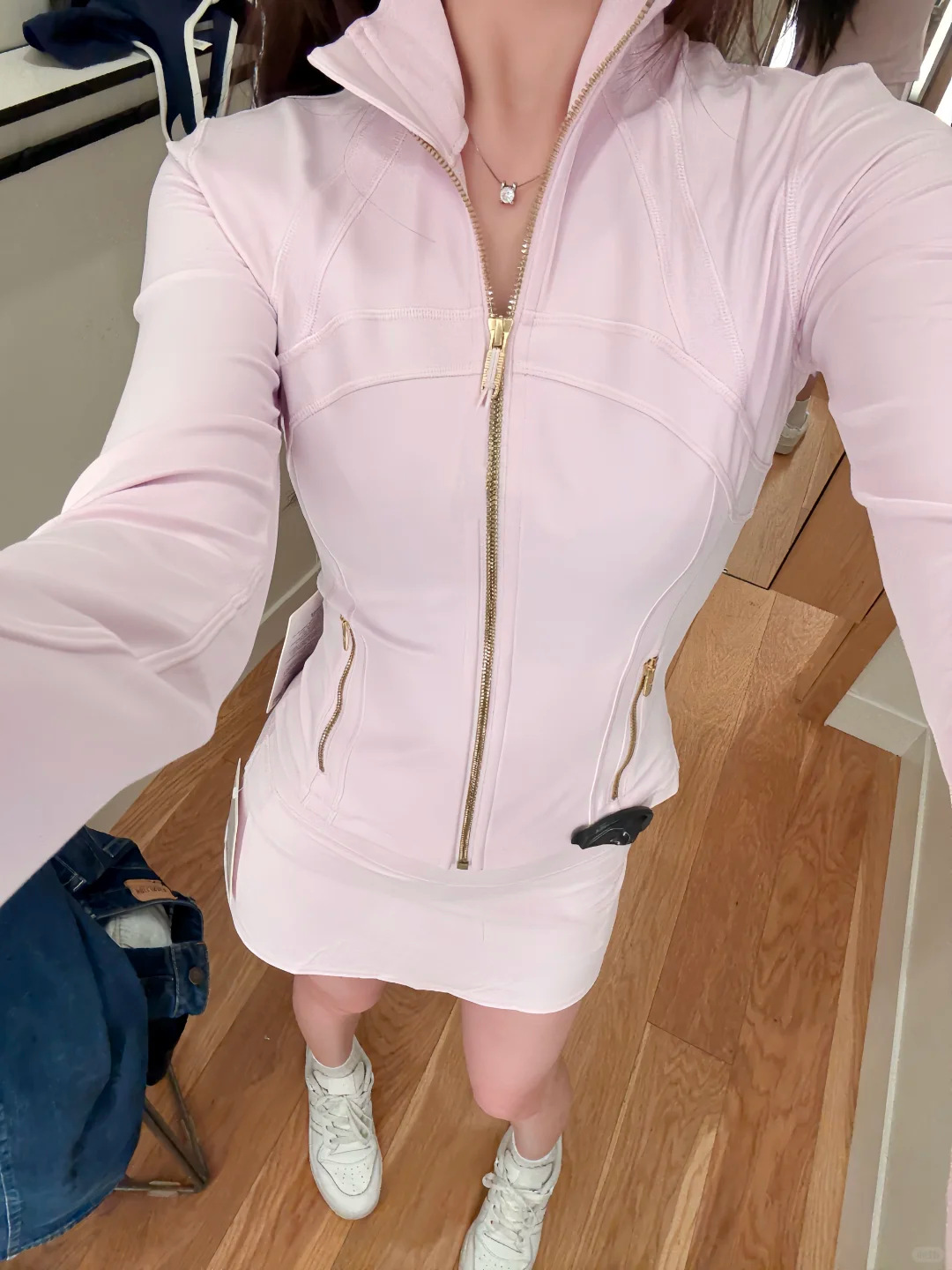 Women's Define Yoga Jacket With Gold Zipper, Slim Fit, Full Zip, Lightweight & Quick-Dry Athletic Top For Running, Gym, Casual Wear_ecoleips.com