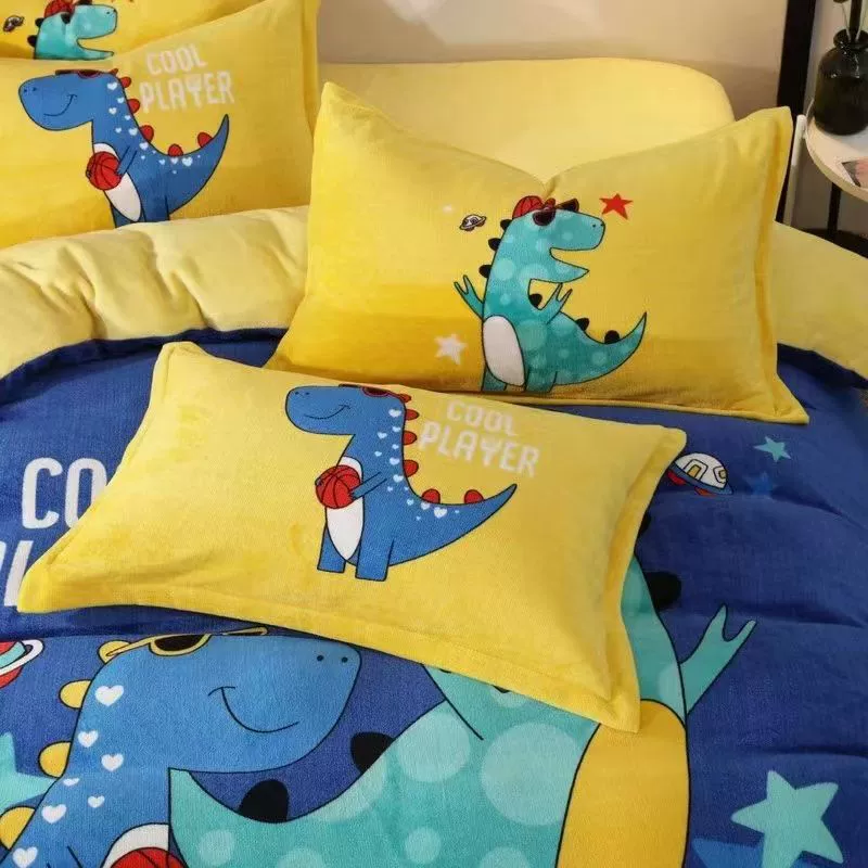 Hello kitty, Hello Kitty, warm pillowcase