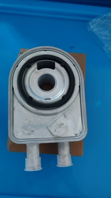 Suitable for Kia Oil Radiator Oil Cooler 26410-2g000 Engine Liquid Cooling High Cooling Efficiency (car radiator) - 26410-2g001