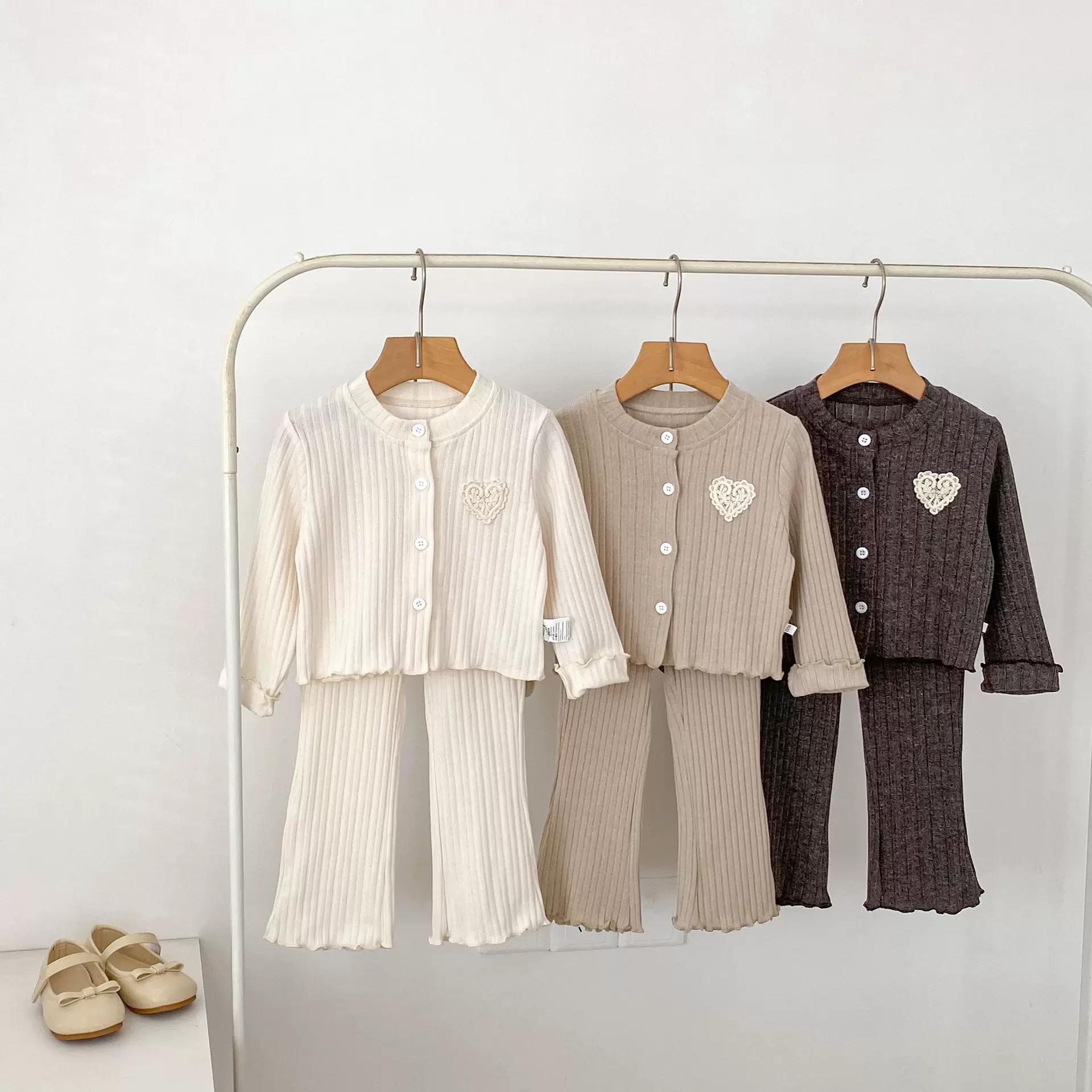 女孩秋季针织开衫两件套2025新款宝宝衣服秋装韩版童装女童套装