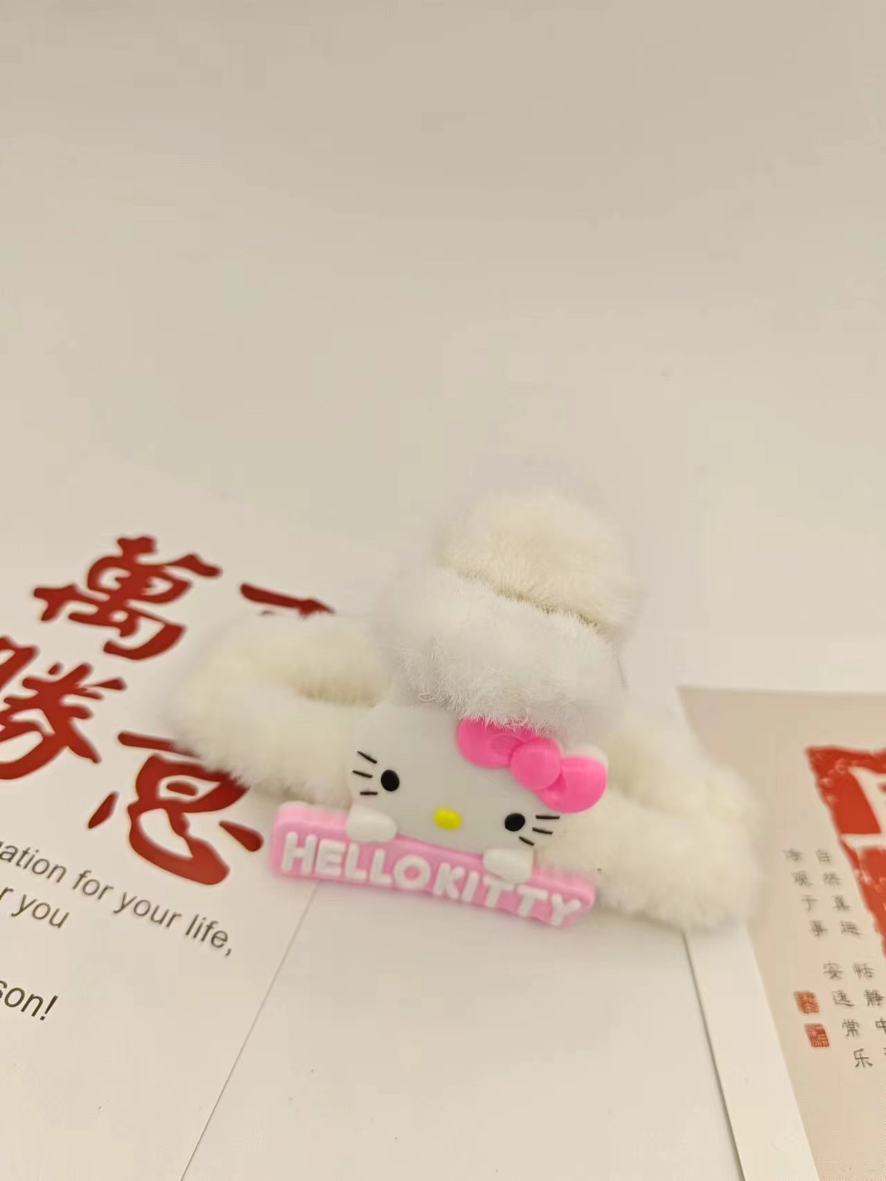 El clip de tiburón en línea es famoso. Clip de dibujos animados femeninos. Jade Gui Perro Kulomi. Estudiante detrás de la cabeza. Clip de pelo.