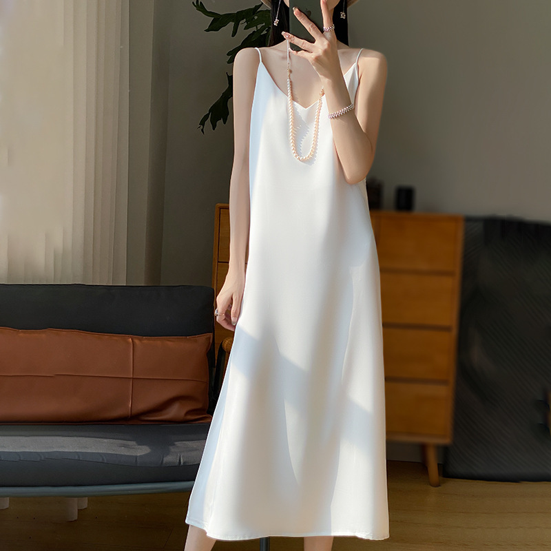 Silk 25 Summer Women's New V-neck Slim-fit Interior Real dress Satin Socialite Silkworm Sexy Slip Skirt Long Skirt Silk
