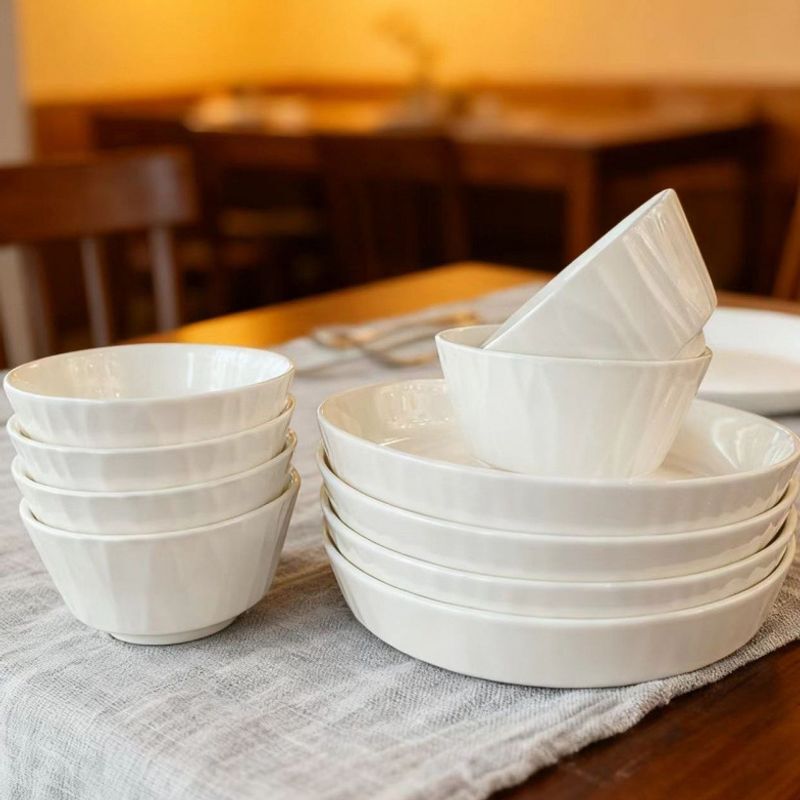Simple Nordic-Style Ceramic Rice Bowl Set with High Aesthetic Value, Light Luxury, Large Capacity, Large Soup Bowl for Home Use, Eating Bowl, Noodle Bowl Simple Nordic-Style Ceramic Rice Bowl Set with High Aesthetic Value, Light Luxury, Large Capacity, Large Soup Bowl for Home Use, Eating Bowl, Noodle Bowl