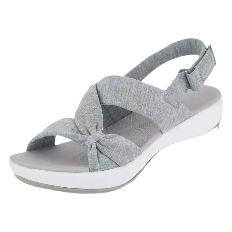 2021 летняя новая Европейская и американская внешняя торговля больших размеров с открытым носком на липучке кексов 43 римские сандалии женские оптовая продажа с фабрики