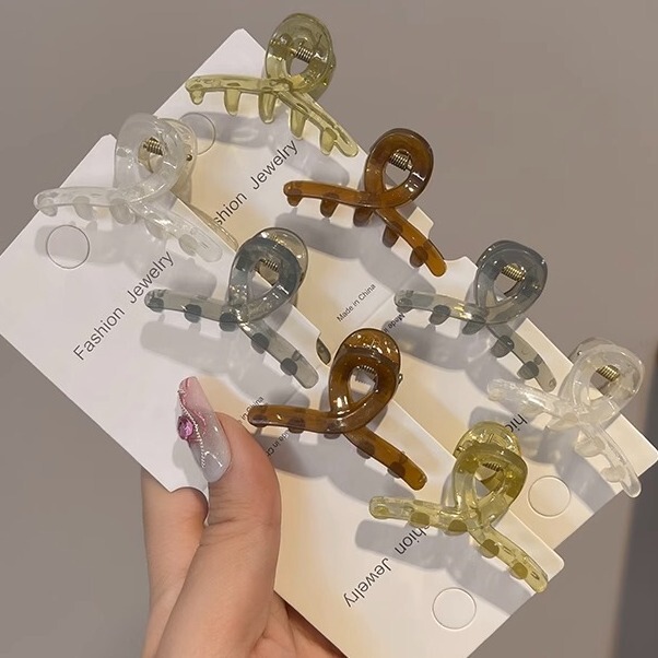 24 Small Amber Hair Clips with a Low-Key Design, Small Hairpins, Hair Accessories Wholesale, Cross-Design for Hair Roots