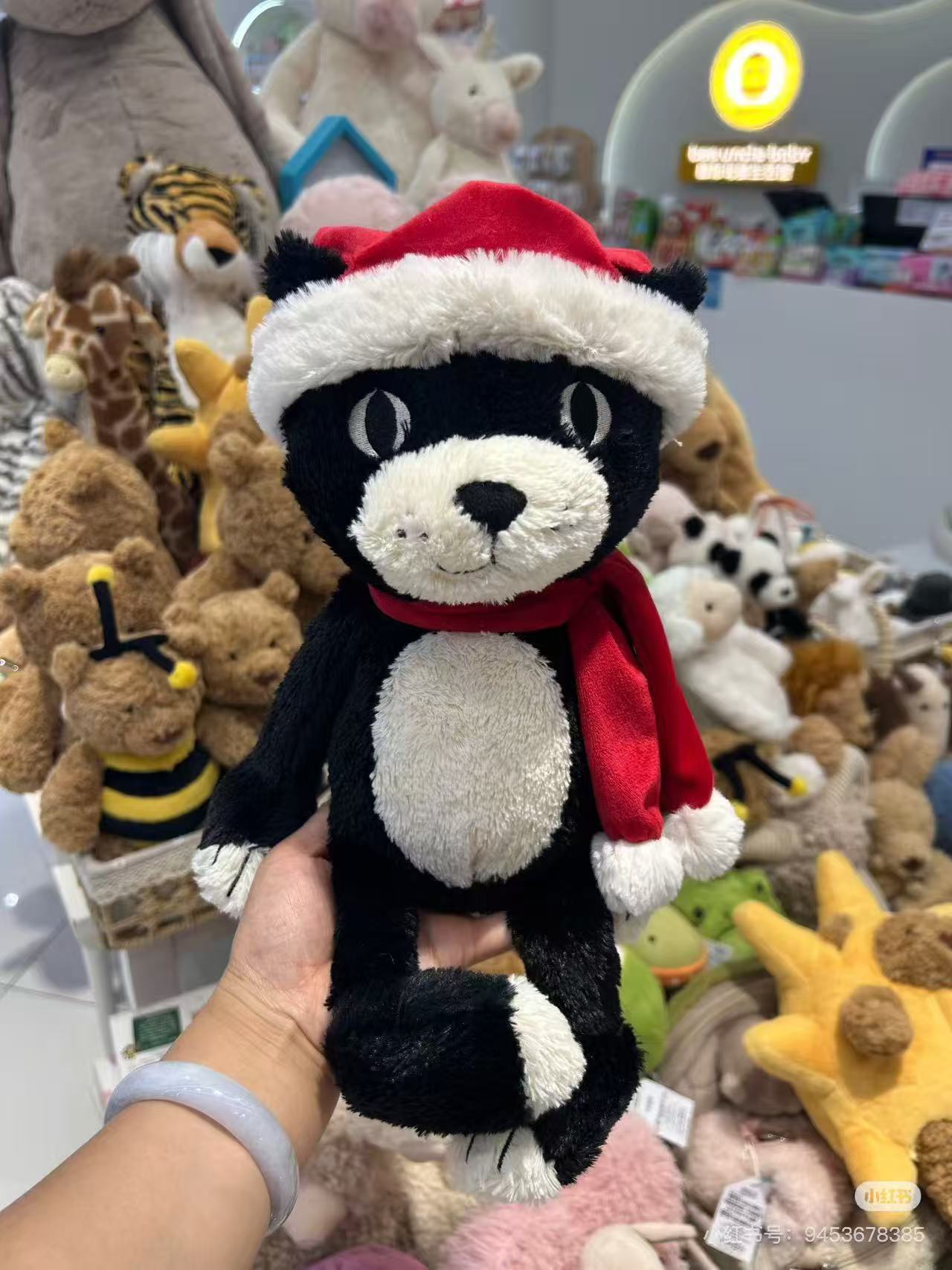 Colección divertida británica nueva colección muñeca barcelona oso matcha regalos adornos juguetes muñecas de peluche al por mayor image 112