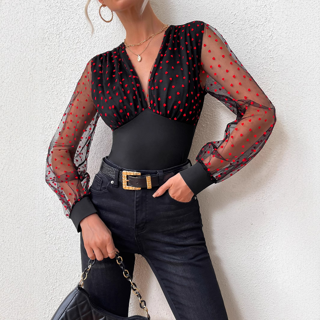 Camiseta superior de las mujeres europeas y americanas que basa la camisa con cuello en V manga larga sexy amor malla parte superior del cuerpo