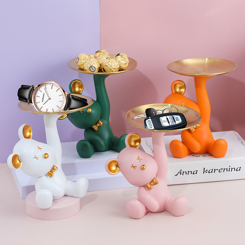 Factory direct selling bear tray living room coffee table decoration into the entrance key storage resin handicraft ornaments