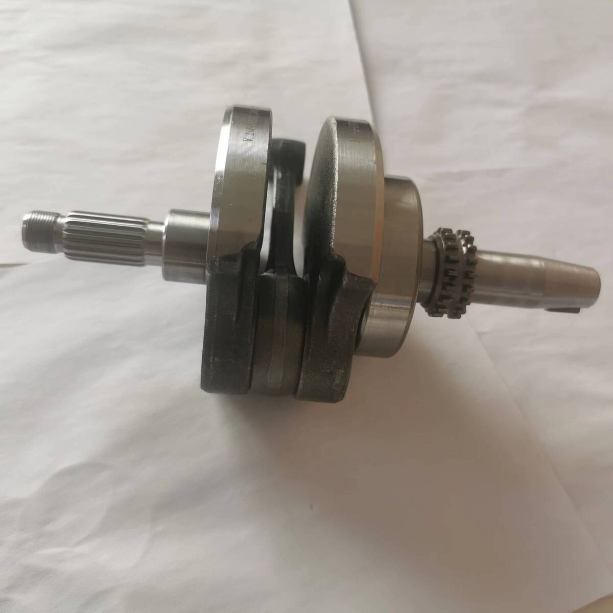 Zongshen CB250-F engine/Guizun NX6 Extreme Robber 35 Huayang T4 Bosuer large-head engine crankshaft assembly