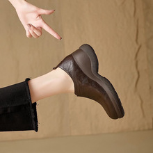 �޺ô���Ƥ��׈A�^Ӣ���LСƤЬŮ�¸��ɸ����Ƥ�@�ݑ��ˆ�Ь