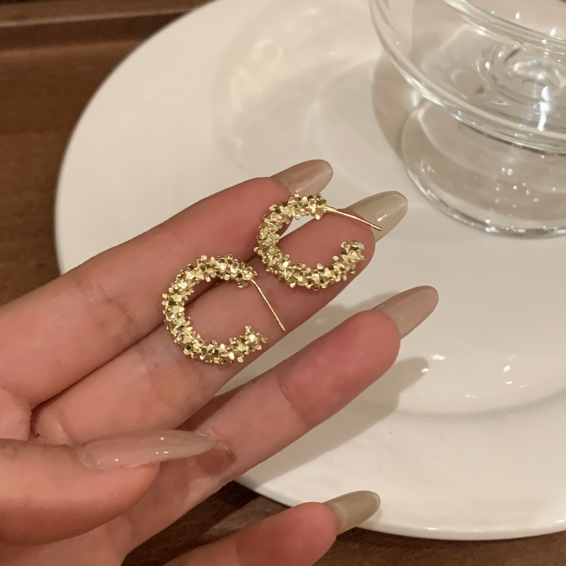 87#金色碎银