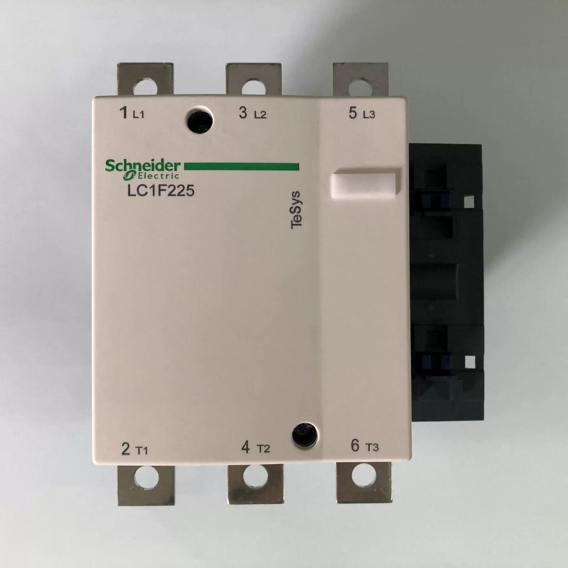 Оригинальный контактор переменного тока третьего уровня Schneider LC1F225M7 AC220V 50/60 Гц