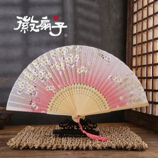 ���ֶY���^���L�^��Ůʿ�����赸�ȟoë�̺�Ʒ�|����׃�b���ӬF؛