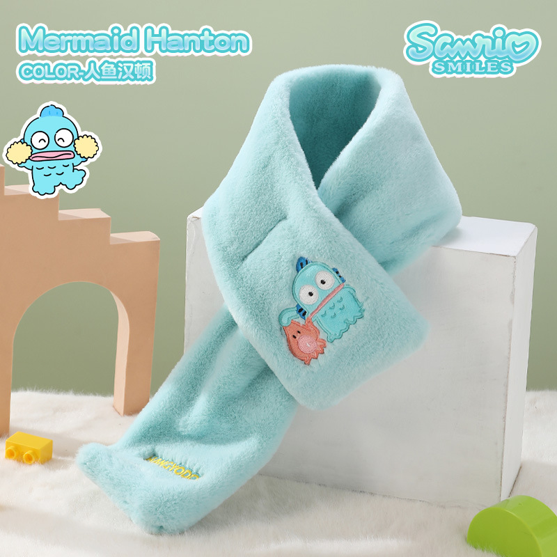 귀여운 반 물고기 남자 어린이 모델